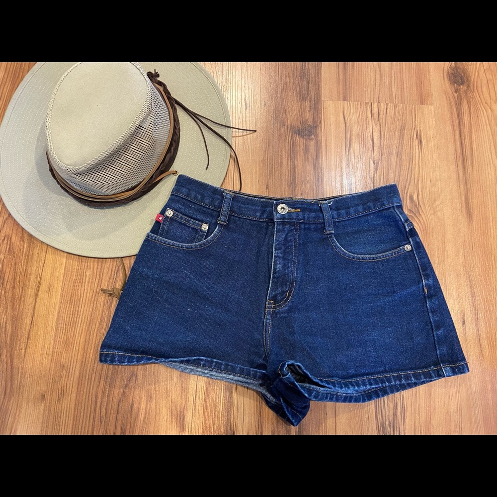 90s high waisted shorts